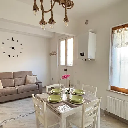 La Casetta Sul Porto - Centro Mare Casa de Férias *