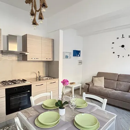 Casa de Férias La Casetta Sul Porto - Centro Mare *