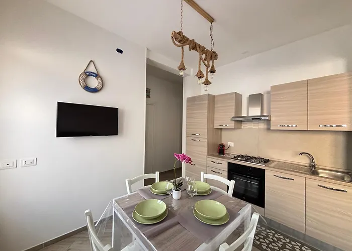 La Casetta Sul Porto - Centro Mare בית נופש *